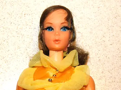 Barbie:  VINTAGE Brunette NAPE CURL TALKING BARBIE Doll W/Centered Eyes! • $115