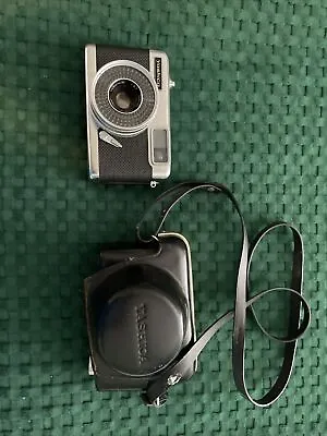 Vintage Camera  • $15