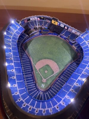 $200 • Buy New York Yankee Stadium Night Game! Danbury Mint! Lights Up!  2008