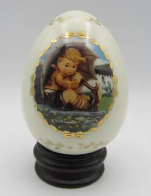 $8.50 • Buy 1994 Danbury Mint - MJ HUMMEL Umbrella Boy Easter EGG Figurine   Retired