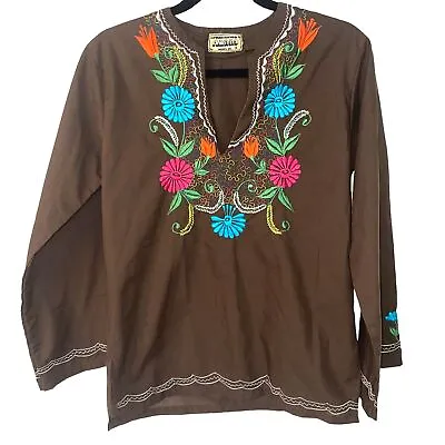 Alma Vintage Womens Top Size Medium Floral Embroidered Made In Nicaragua Brown • $37.77