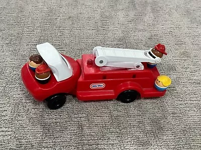 VINTAGE 1980’s LITTLE TIKES HUDSON OHIO RED 18  FIRE TRUCK ENGINE WITH FIGURES • $5.55