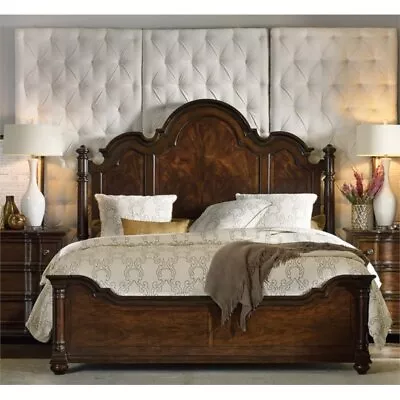 Beaumont Lane Queen Poster Panel Bed In Mahogany • $1535.99