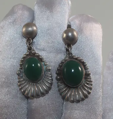 Vintage Sterling Silver Mexico Dangling Screw On Earring Green Stone • $9.99