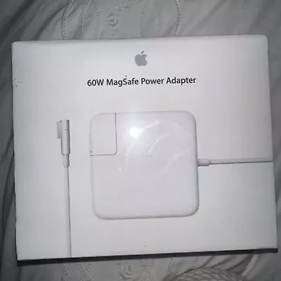 APPLE Mac MAGSAFE POWER ADAPTER CHARGER A1344 60W MACBOOK PRO New In Sealed Box • £1.04
