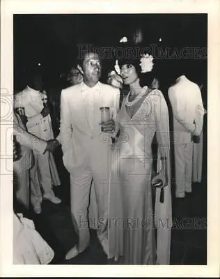 1974 Press Photo Socialite Fred Chandon & Actress Elsa Martinelli At White Ball • $16.99