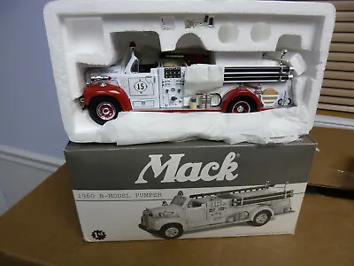 1960 Mack B-Model Pumper Baltimore F.D. First Gear 1/34 Scale 19-2386 RARE NEW • $49.99