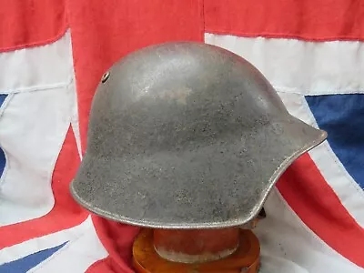 WWI / WWII Swiss Army Military M18/43 Helmet • £59.95