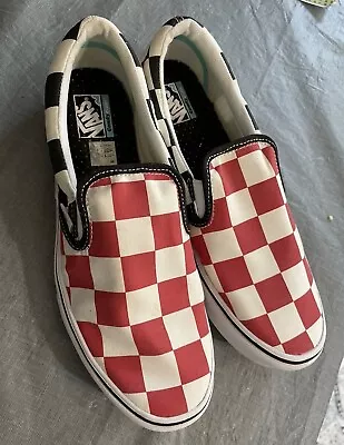 New Kids Juniors Vans Red Black Plaid Shoes Size 7 Youth Slip On Surfer Skater • £24.12