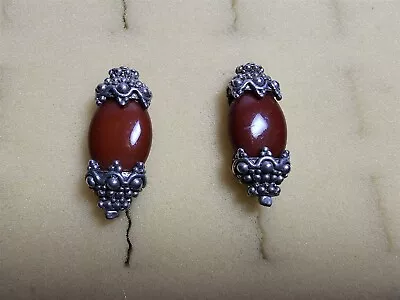 Grandma Grabe's Beautiful Vintage 925 Sterling Silver Carnelian Stone Earrings • $1.04