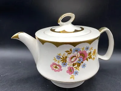 £5.99 • Buy Gibsons Staffordshire Porcelain Teapot Vintage White & Guilt Floral Design