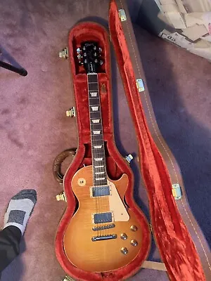 $2499 • Buy Gibson Les Paul Standard 60’s, Unburst + Les Paul Jr Hardshell Case Brown
