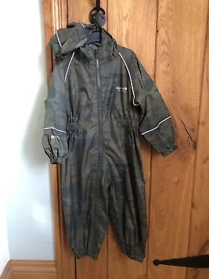 £8 • Buy Regatta Green Camouflage Wind/Waterproof All-in-One Isolite Suit 18-24 Months