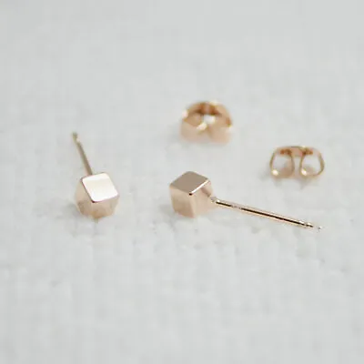 Shiny 14K /14ct Rose Gold Plated Cute Small Square Cube Box Stud Earrings Gift • £2.86