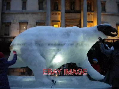 Photo  Ice Bear In Trafalgar Square An Artwork By Mark Coreth. A Life Size Polar • £1.85