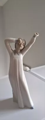 Nao By Lladro Porcelain Figurine - Stretching Girl • £15