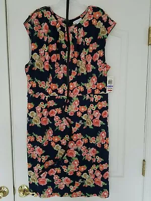 Macy’s Charter Club Pleated Round Neckline Coral Flowered Dress Cap Sleeve Sz 18 • $16.50