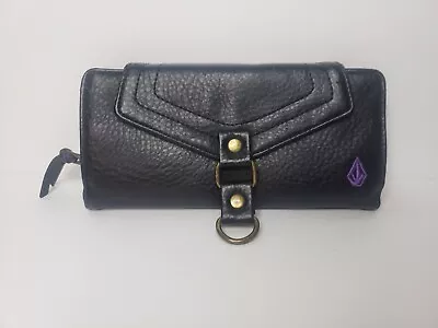 Volcom Wallet Black Pleather • $25