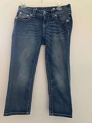 Womens Miss Me Mid-Rise Cuffed Capri Jeans Peace Sign Hippy Bling  Size 27 • $39.99