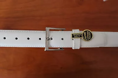 Size 30 - 31  Leather White  Money  Belt 32mm (~1¼ ) Wide • $6