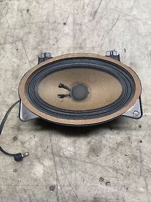 Mercedes W126 420 SE SPEAKER 0008205502 Front Left • $25