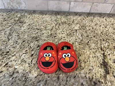 Size 4T Elmo Bedroom Slippers • $0.99