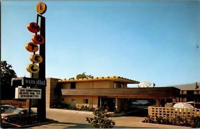 1960's. Sundial Motel. Mountain View Ca. Postcard Sl113 • $7