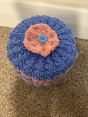 £6.50 • Buy Hand Knitted Toilet Roll Cover Spare Toilet Roll Holder Blue And Pink