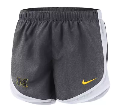 Nike Women's Michigan Wolverines College Tempo Running Shorts Size XL • $19.99