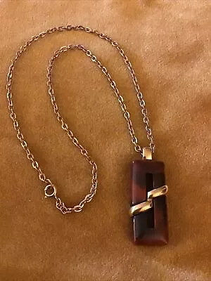 Vintage Trifari Gold Tone Brown Marbled Lucite Modernist Pendant Necklace • $49.99