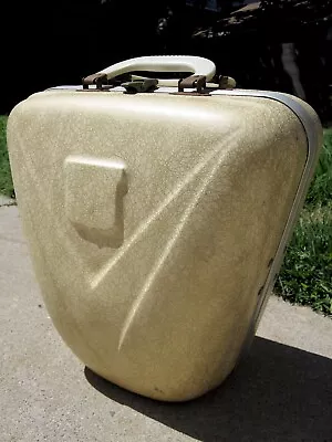 Vintage 1950s Gold Creme Bowling Ball Case Hard Clam Shell • $14.99