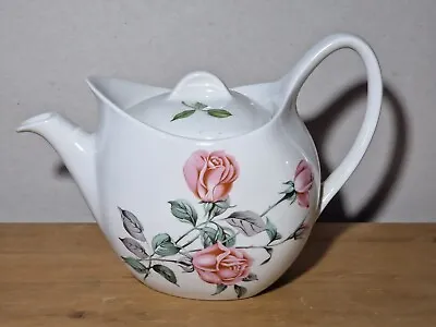 Retro Midwinter Stylecraft - Elegance - Pink Roses - Fashion Shape Teapot • £16