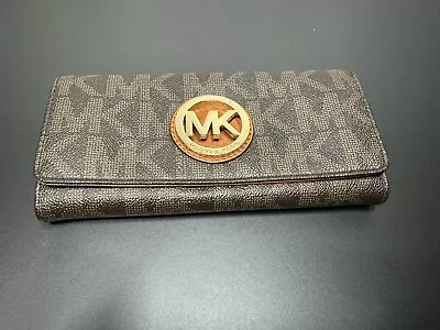 MICHAEL KORS Fulton MK  Gusset Carryall Leather Wallet Clutch • $45