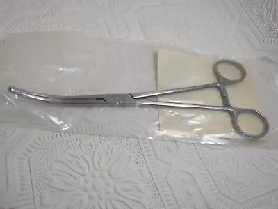 V. Mueller GL 3230 Rochester- Carmalt Hysterectory Forceps Curved • $25