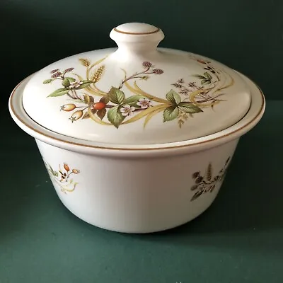 M & S (Marks And Spencer) Large Casserole Dish - Harvest Pattern 1418 • £13