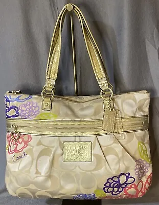 Coach Poppy Daisy Signature Applique Glam Tote Bag F20794  • $70