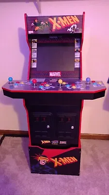 $450 • Buy Arcade 1Up X-Men 4 Player Arcade Machine W/ Riser And Stool - WiFi - Lit Marquee