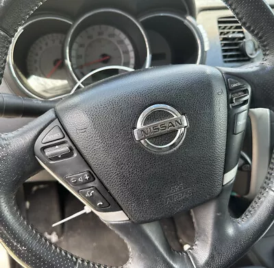 2009 - 2014 Nissan Murano Left Driver Side Steering Wheel Airbag Black OEM  • $99.99