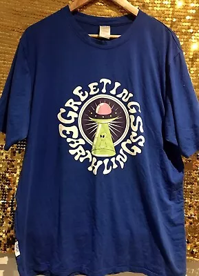 GREETINGS EARTHLINGS T-Shirt Oodie Brand L EUC • $24.99