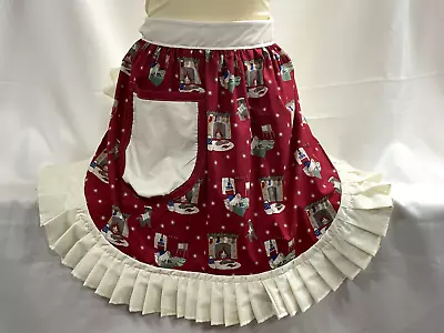 RETRO VINTAGE 50s STYLE HALF APRON / PINNY - CHRISTMAS SCENES On RED With CREAM • £21.99