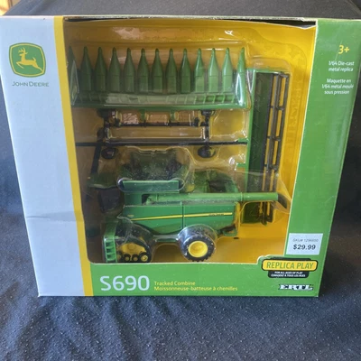 $59.99 • Buy 1/64th Scale Vintage John Deere S690 Combine With Tracks Grain And Corn Heads