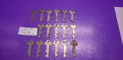 17 VINTAGE ORIGINAL DIEBOLD SAFE & LOCK DEPOSIT FLAT KEYS DAYTON OHIO Lot Of 17 • $156.58