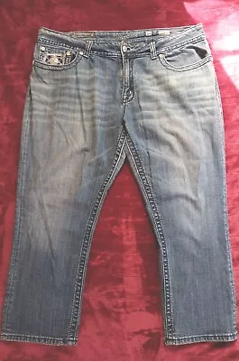Miss Me Boyfriend Jeans Capri Embellished Denim JB6200P Women's Size 34 • $28.97
