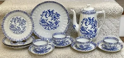 Vintage Kahla Porcelain CHINA BLAU 15 Piece Tea Set EXCELLENT • $99.99