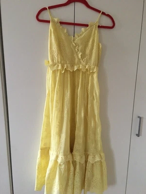 £2.99 • Buy H&M Floral Yellow Midi Dress UK6