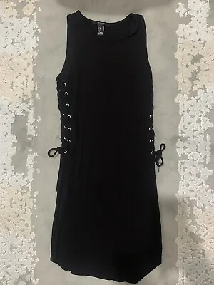 Black Dress With Laced Sides Forever 21 • £3.10