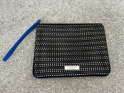 £1.20 • Buy Carvela Black, White And Blue Clutch Bag
