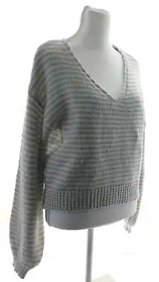 Freshman 1996 Womens Sweaters Long Sleeve V Neck Pullover Gray & White Tunic • $16.79