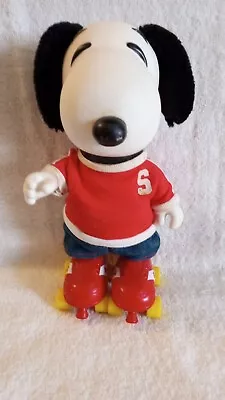Vintage Peanuts Snoopy On Roller Skates 9  Vinyl Doll Figure Roller Skating • $25