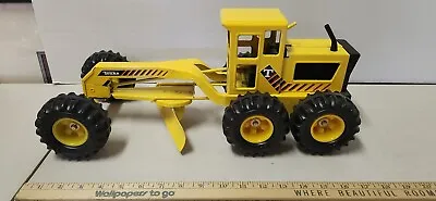 Vintage 1980s Tonka Trax Toad Road Grader Gravel 18  Yellow Great Condition ! • $45